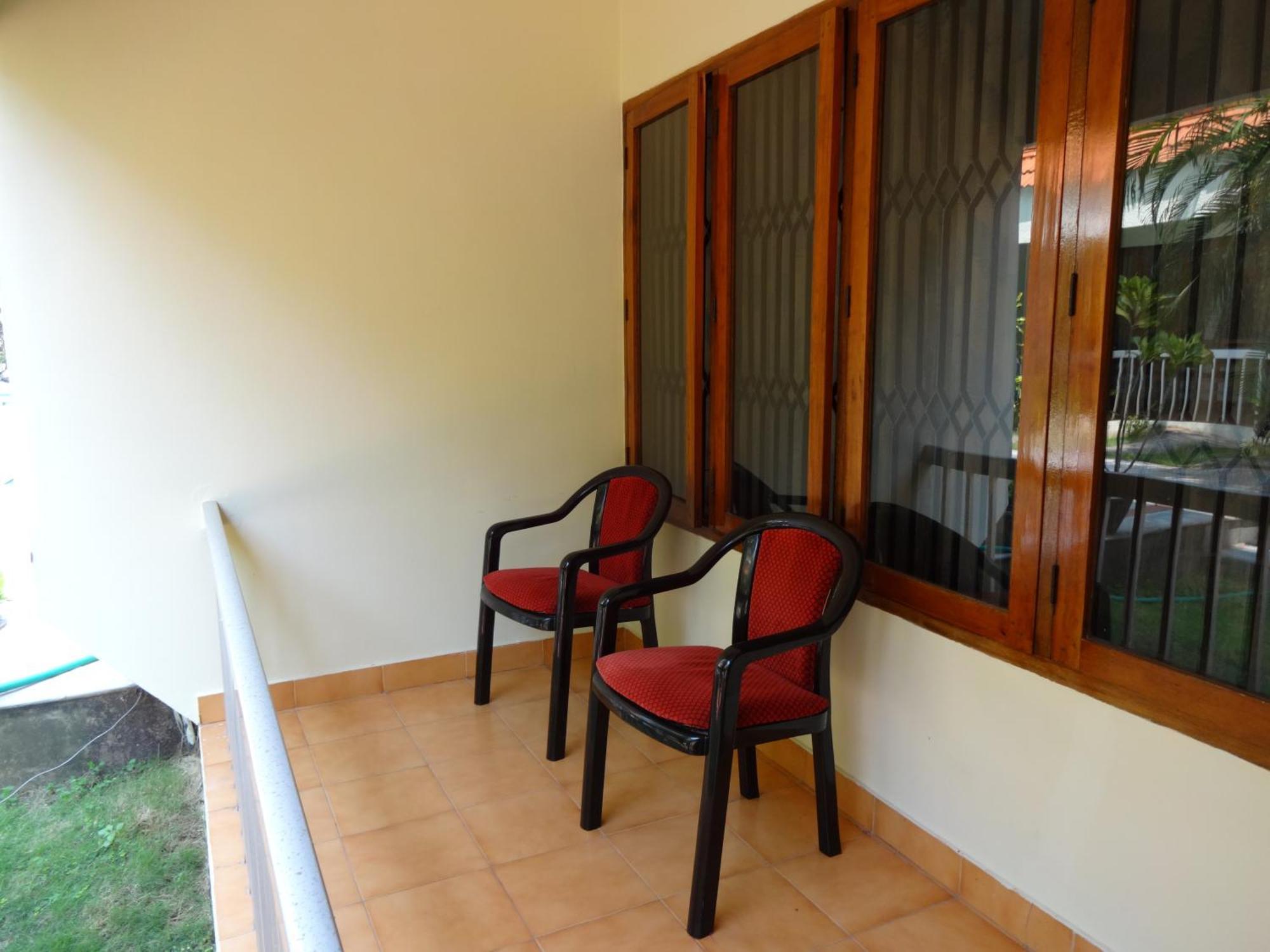 Hotel Thushara Kovalam Exterior photo