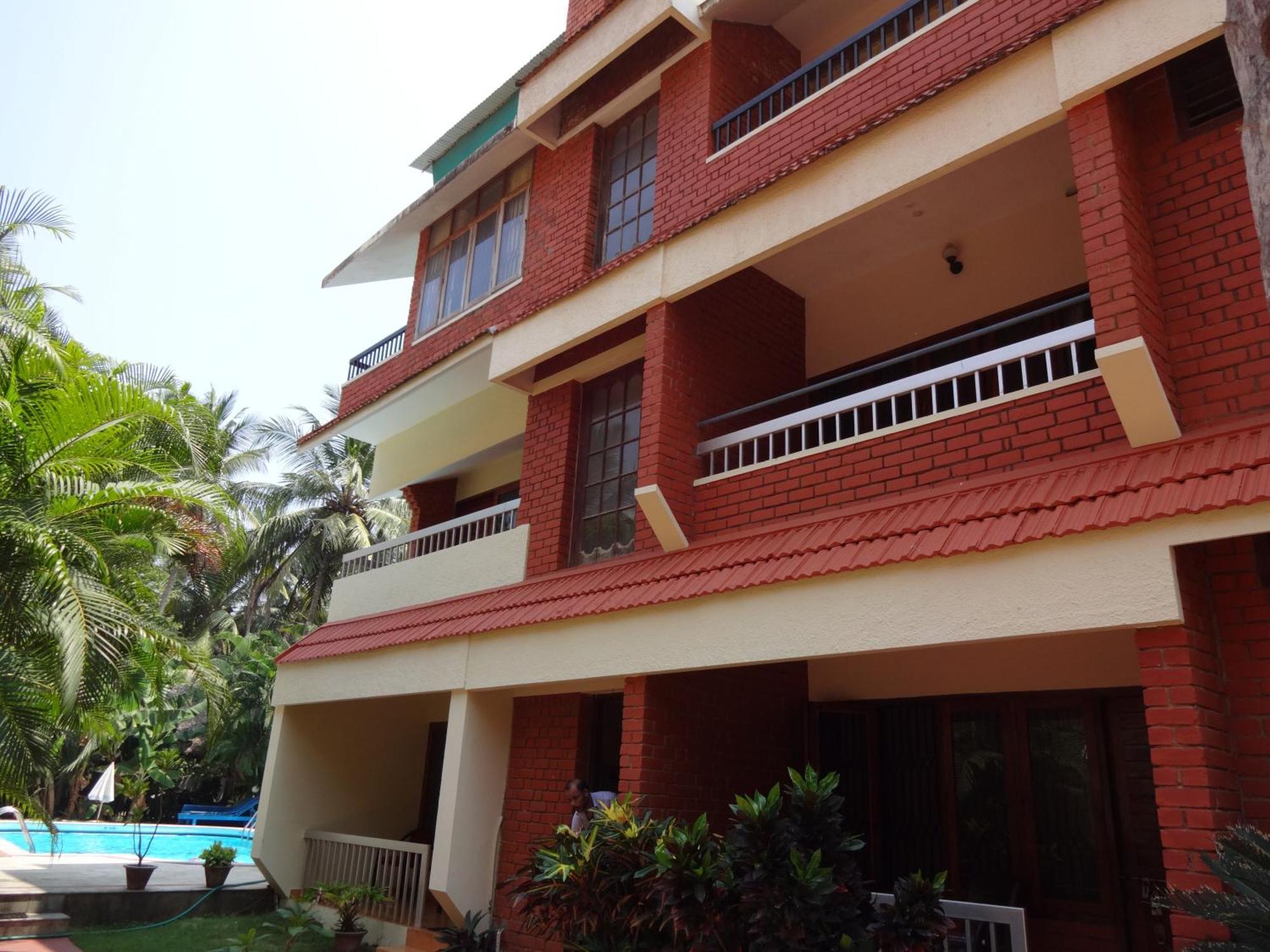Hotel Thushara Kovalam Exterior photo