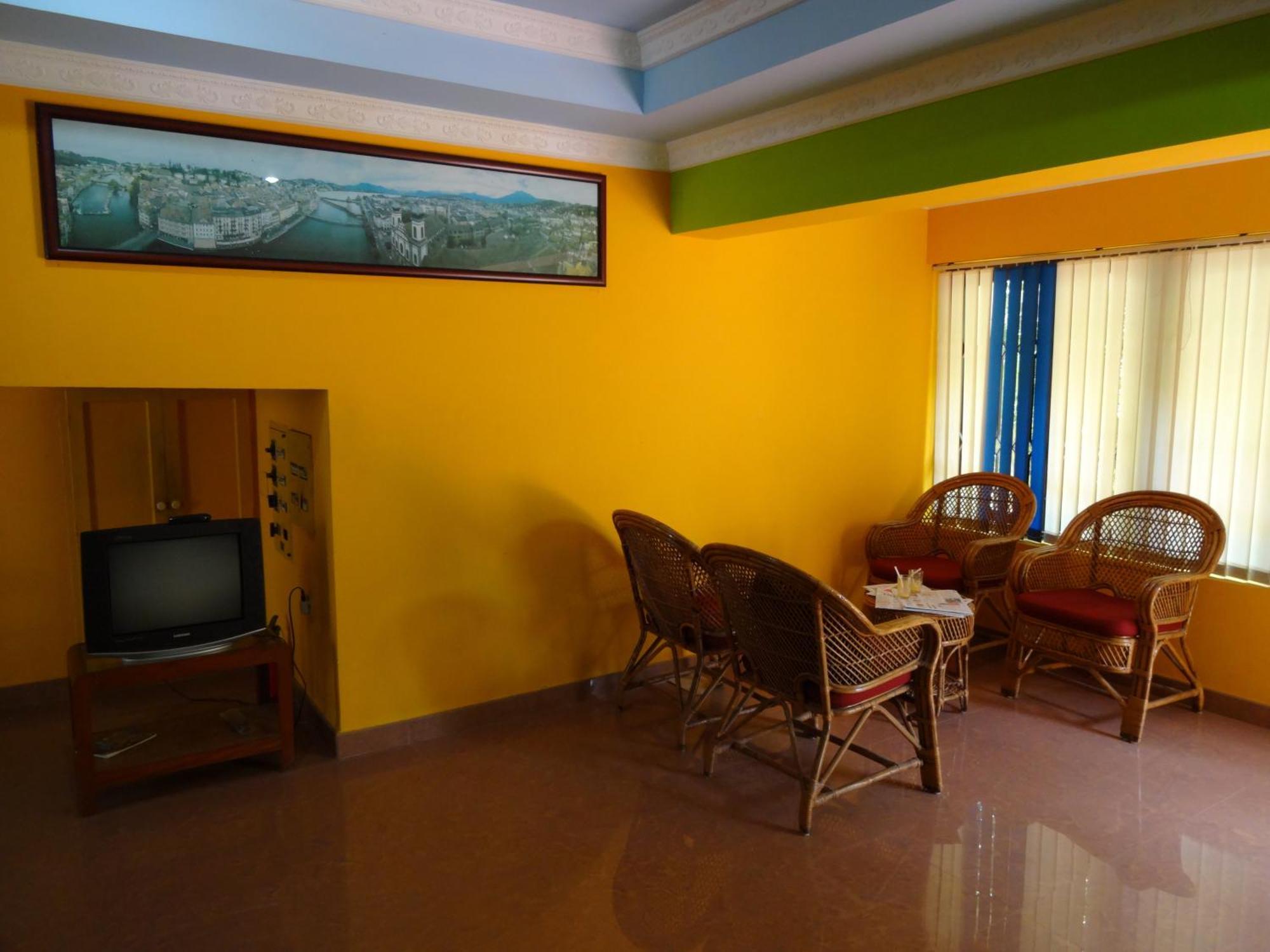 Hotel Thushara Kovalam Exterior photo