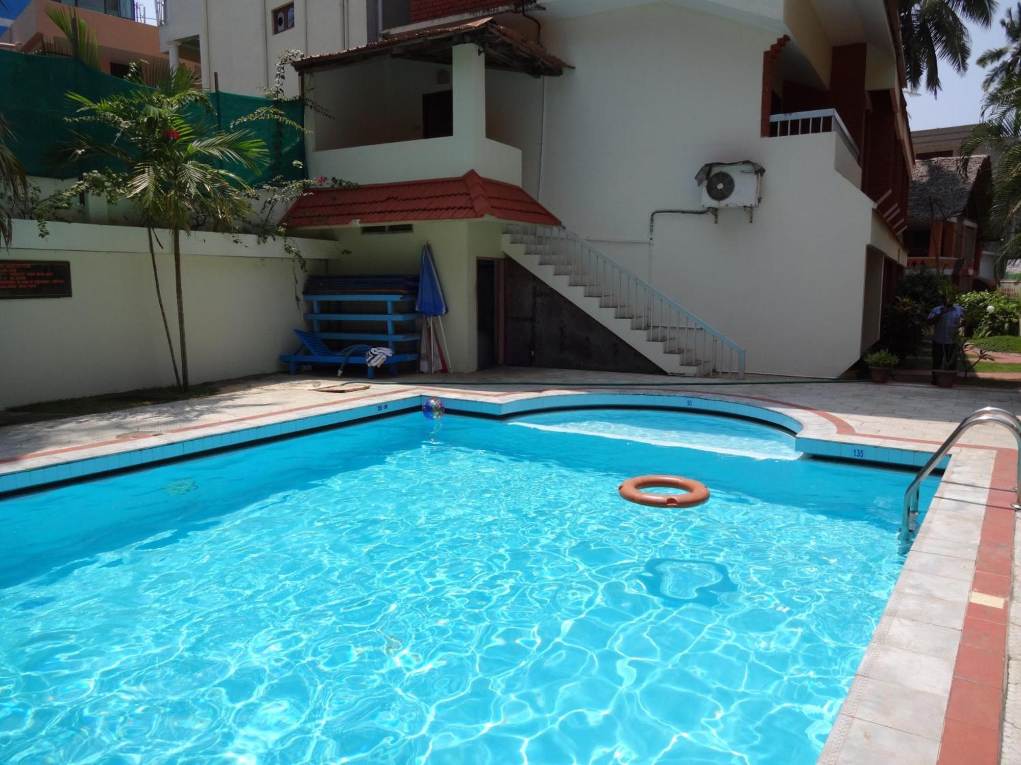 Hotel Thushara Kovalam Exterior photo